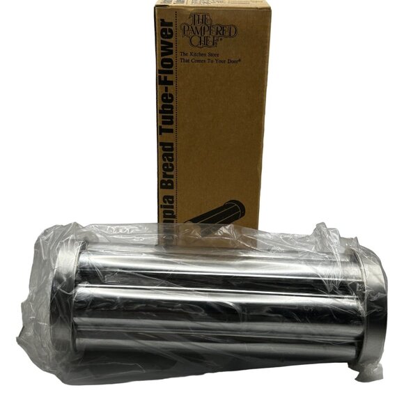 Pampered Chef #1550 Valtrompia Bread Tube-Flower NEW sealed in box with pamphlet - Picture 1 of 6